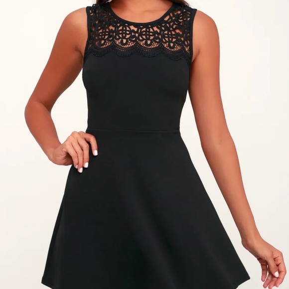 Black Lace Skater Dress - Picture 3 of 3